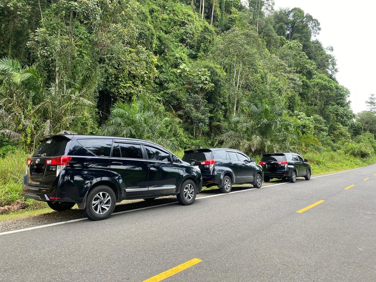 Mobil wisata Danau Toba Chan Rent Car